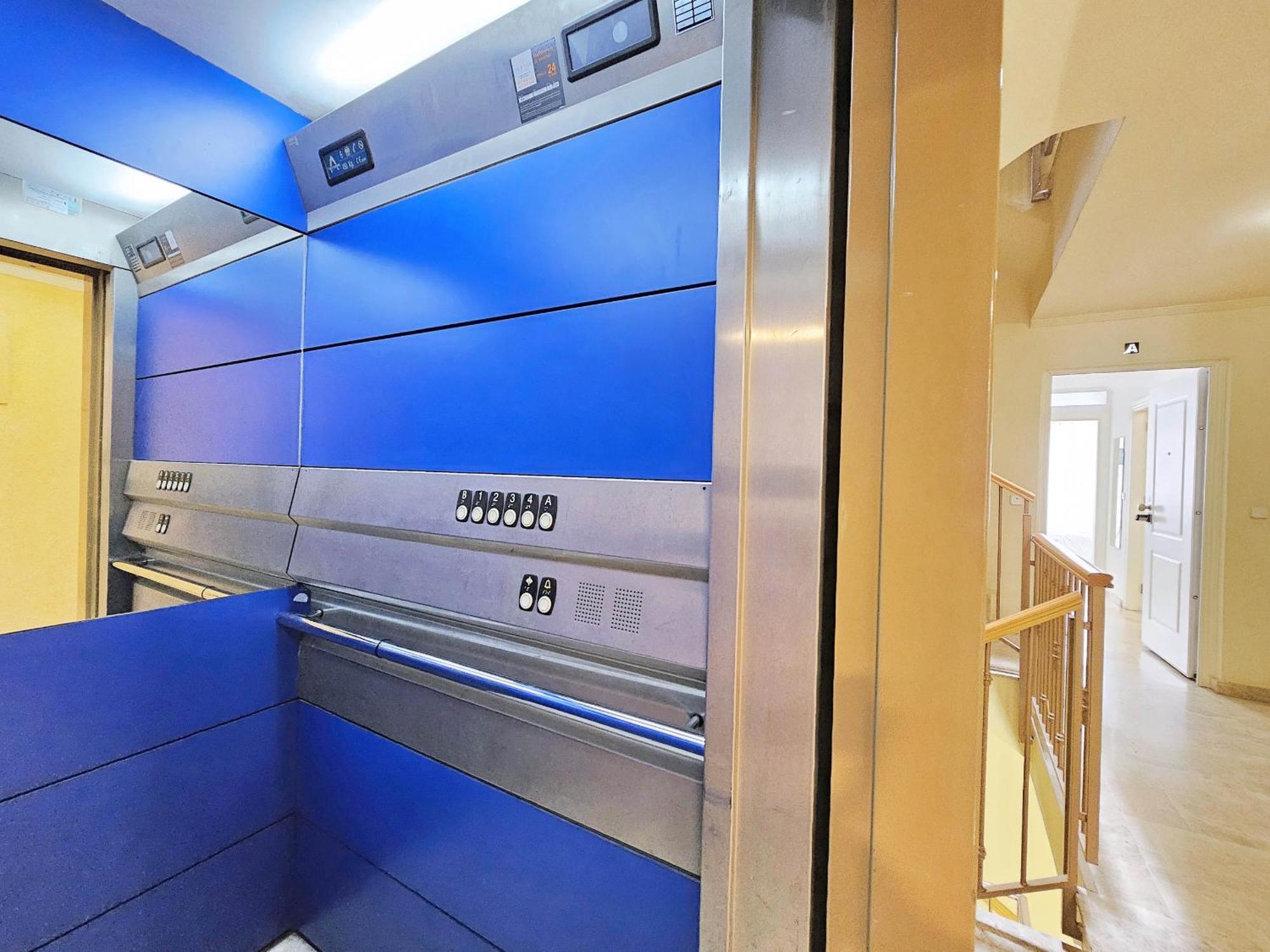 Apartamentos Nuevo Edificio Alba Cartagena Centro Parking Экстерьер фото